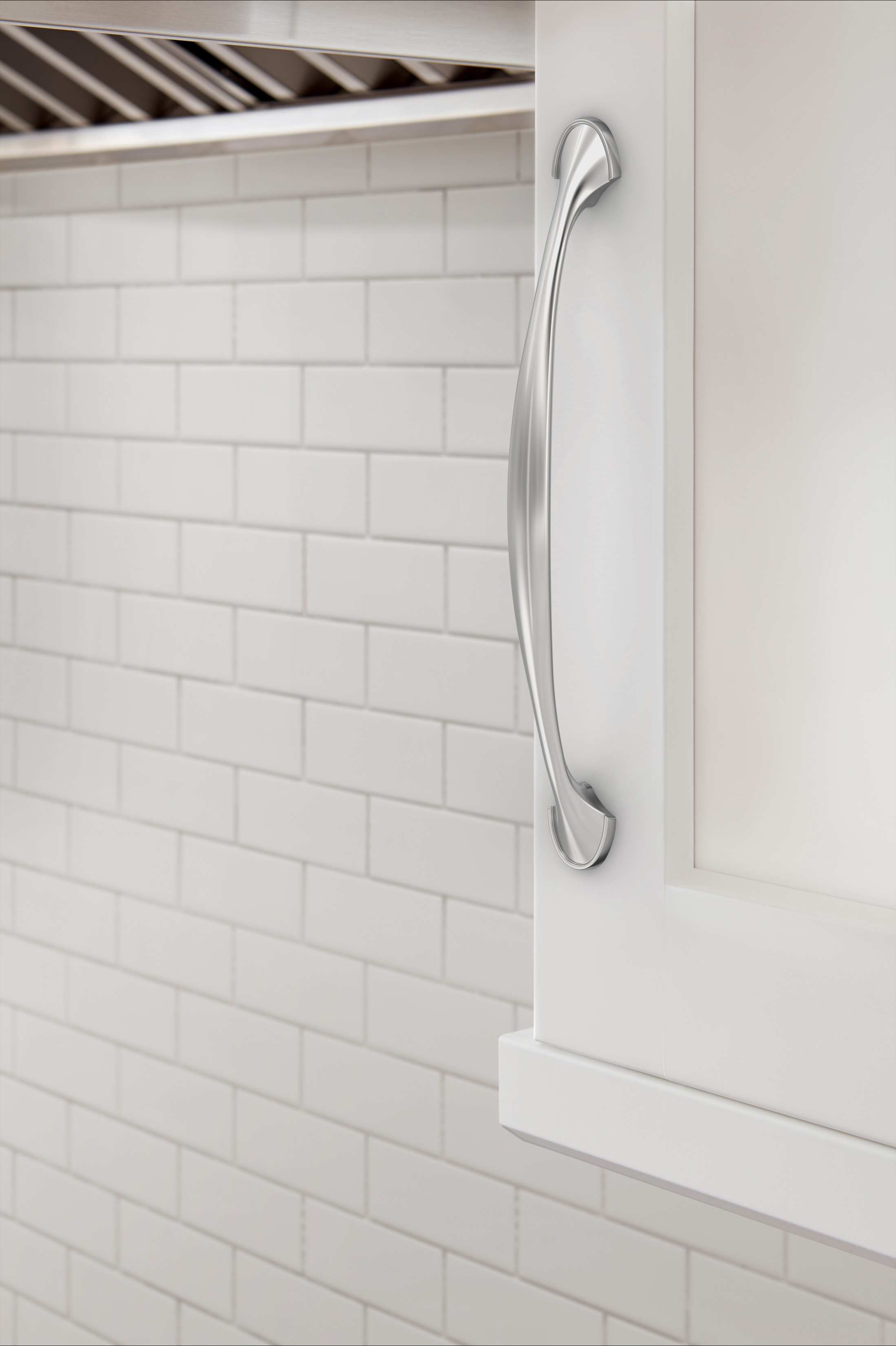 Amerock Lifestyle Chrome_Pull_Everyday-Basics_Cabinet-Hardware_BP37222CH_Kitchen_23