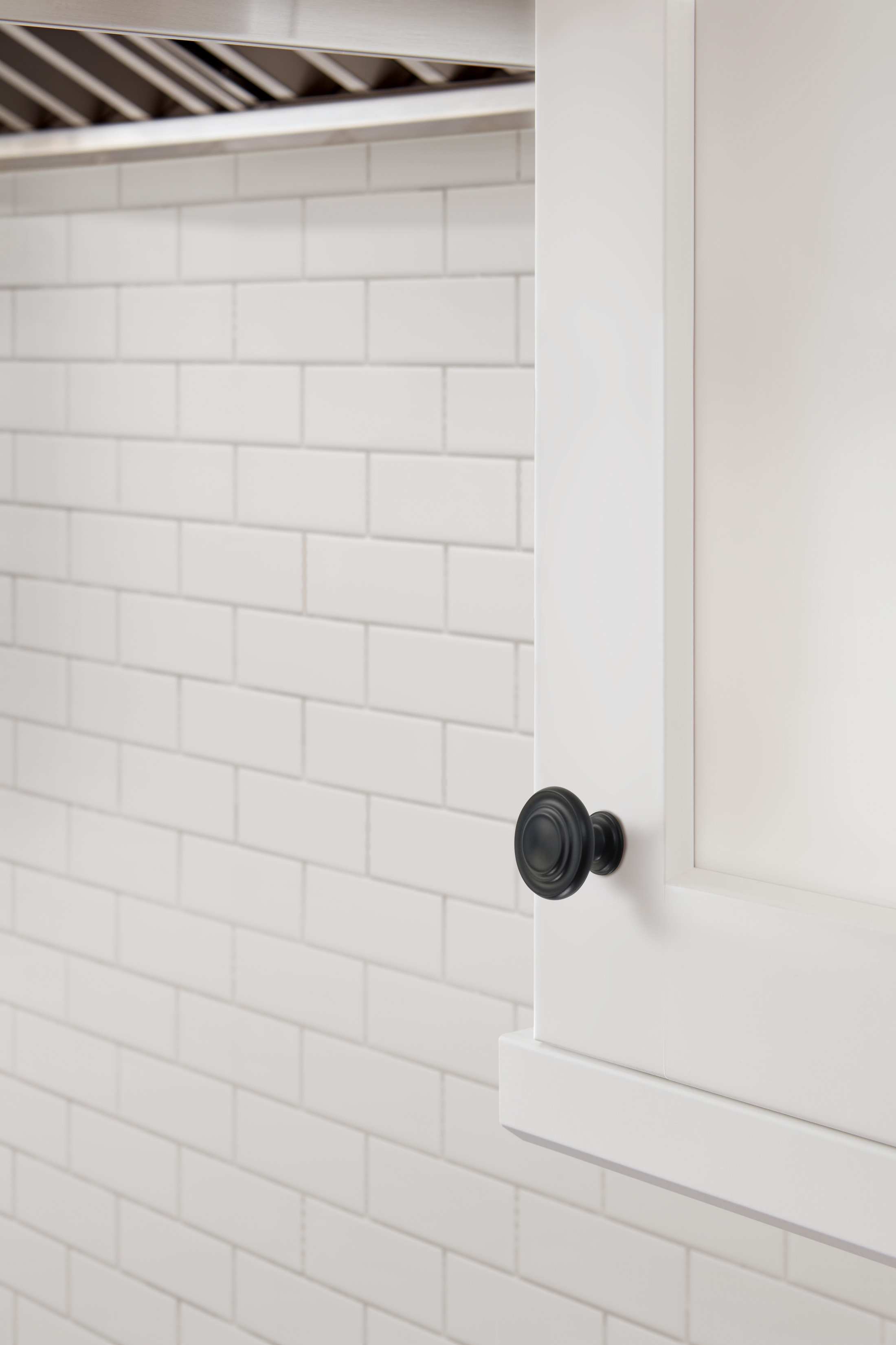 Amerock Lifestyle Matte-Black_Knob_Everyday-Basics_Cabinet-Hardware_BP1586FB_Kitchen_22