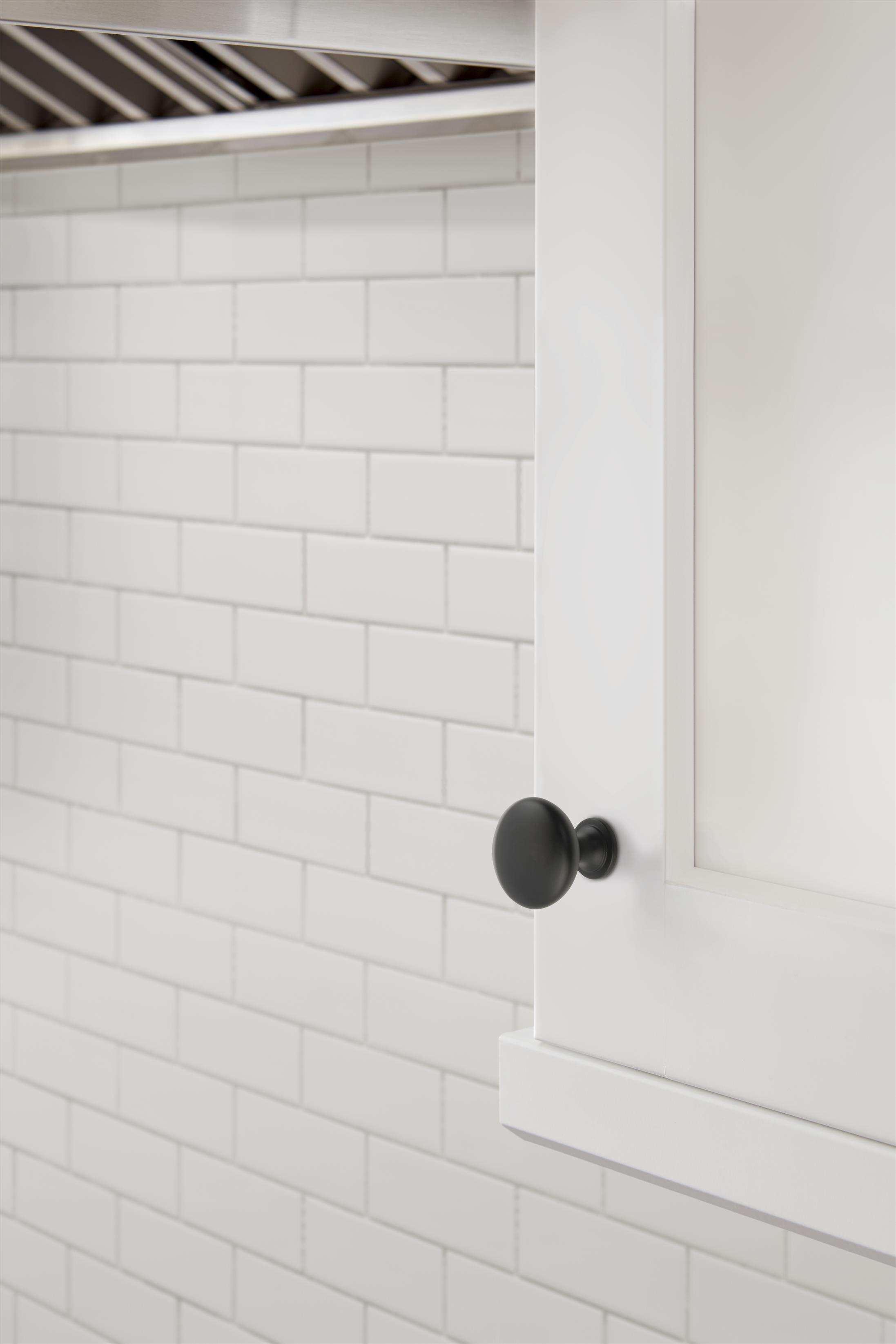 Amerock Lifestyle Matte-Black_Knob_Everyday-Basics_Cabinet-Hardware_BP53005FB_Kitchen_22