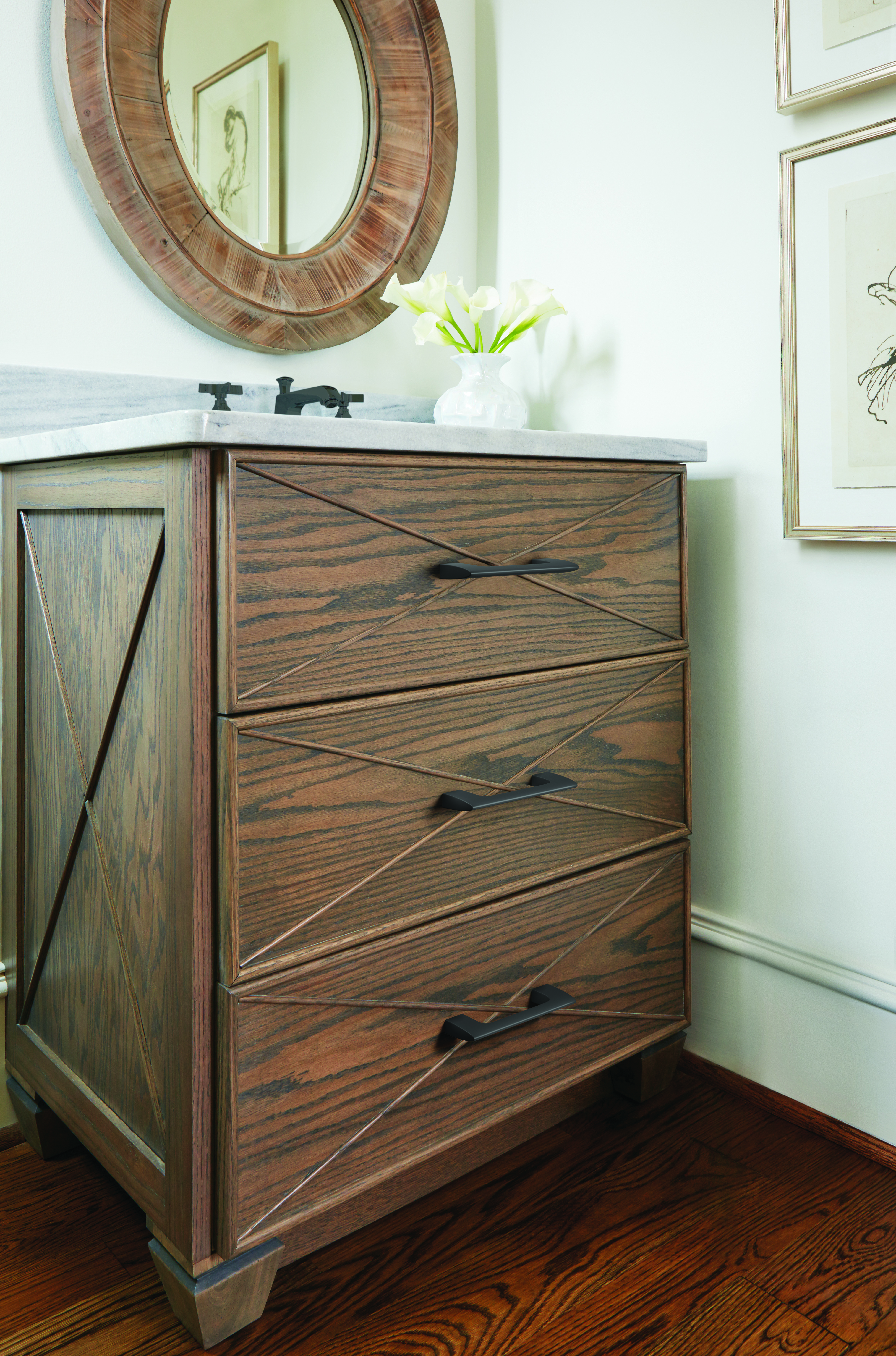 Amerock Lifestyle Matte-Black_Pull_Amerock_Cabinet-Hardware_Riva_BP55365MB_Lifestyle_19-1