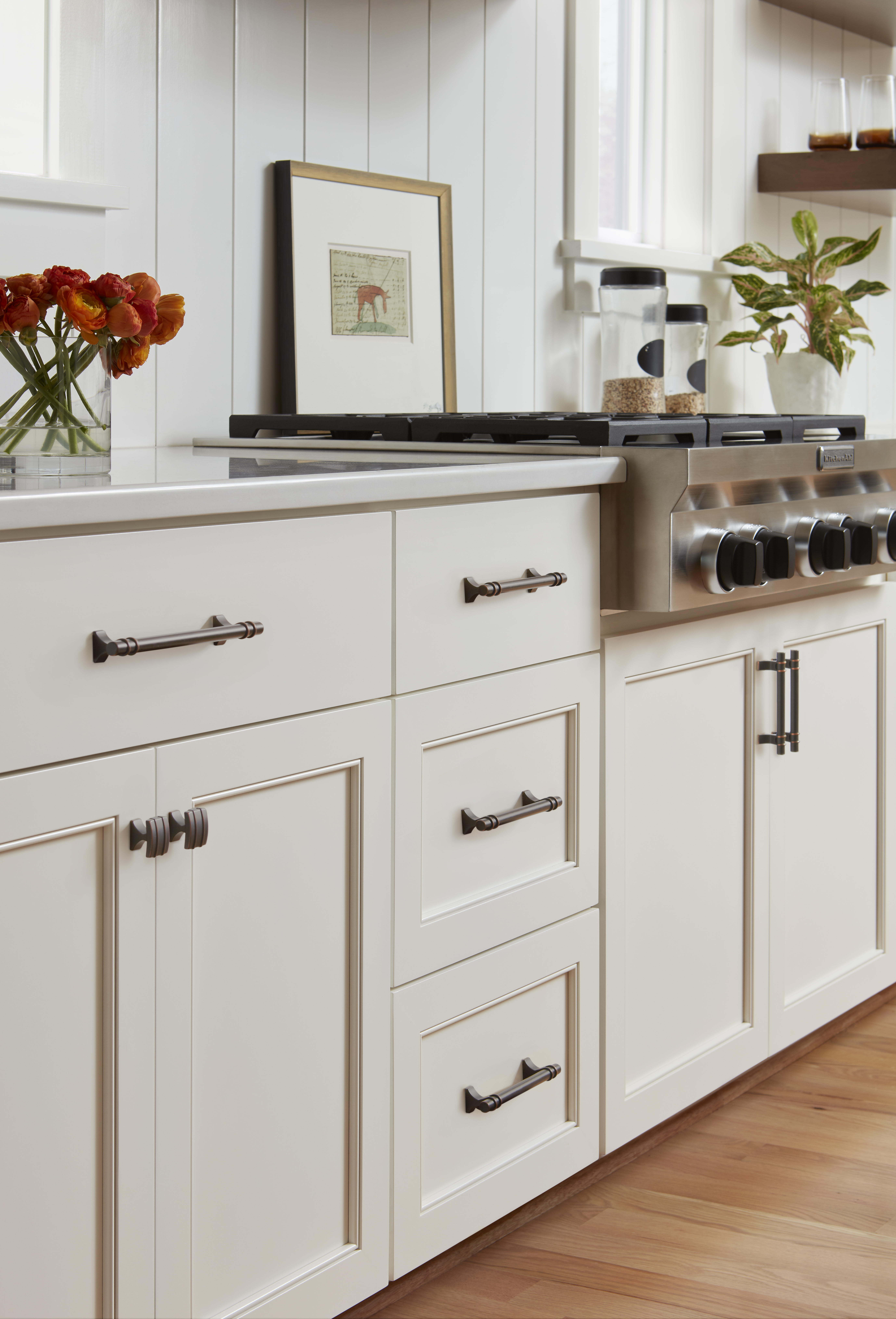 Amerock Lifestyle Oil-Rubbed-Bronze_Pulls_Amerock_Cabinet-Hardware_Davenport_BP36607ORB_Kitchen_20_3