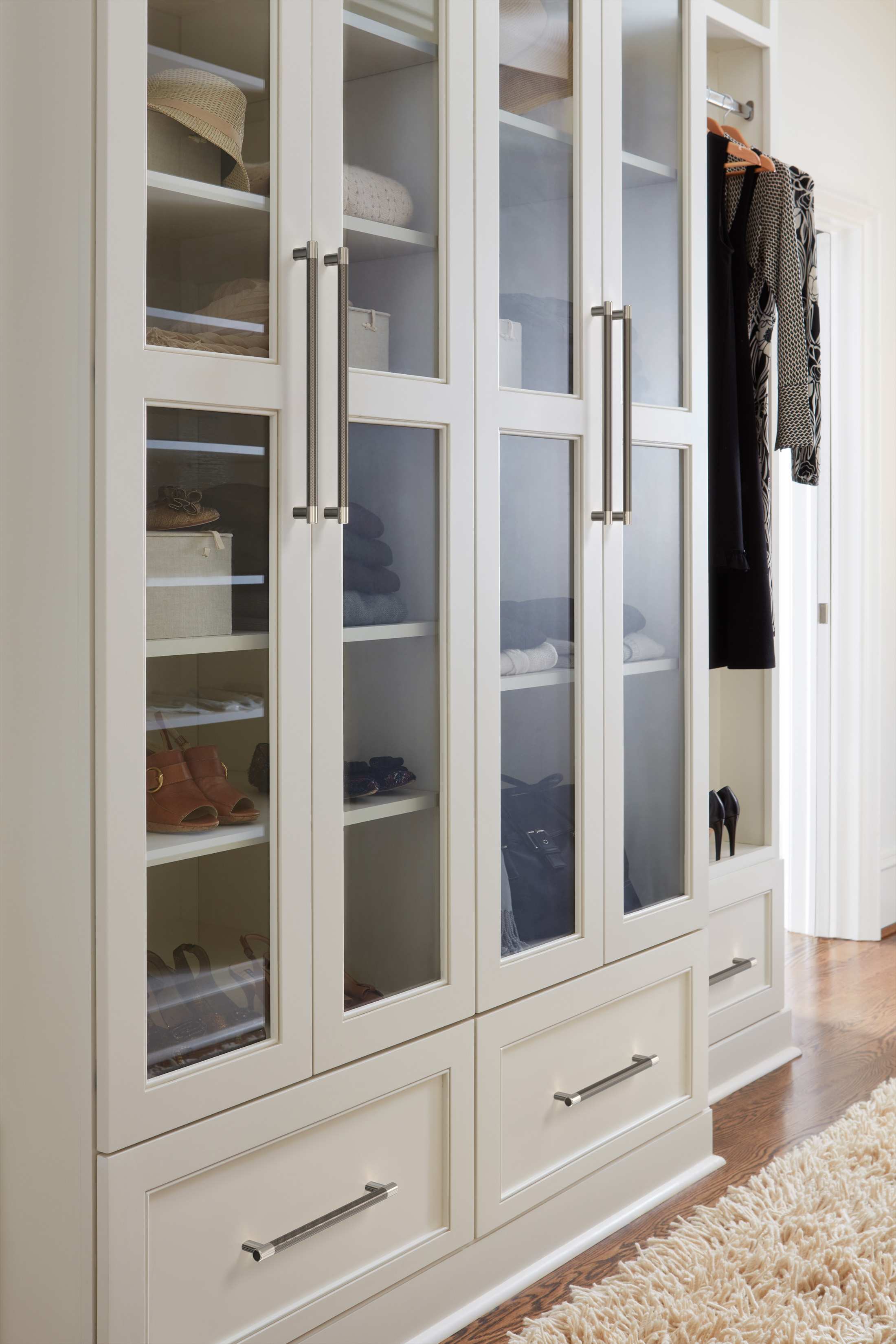 Amerock Lifestyle Polished-Nickel-and-Gunmetal_Appliance-Pull_Amerock_Cabinet-Hardware_Esquire_BP54041PNGM_Closet_23