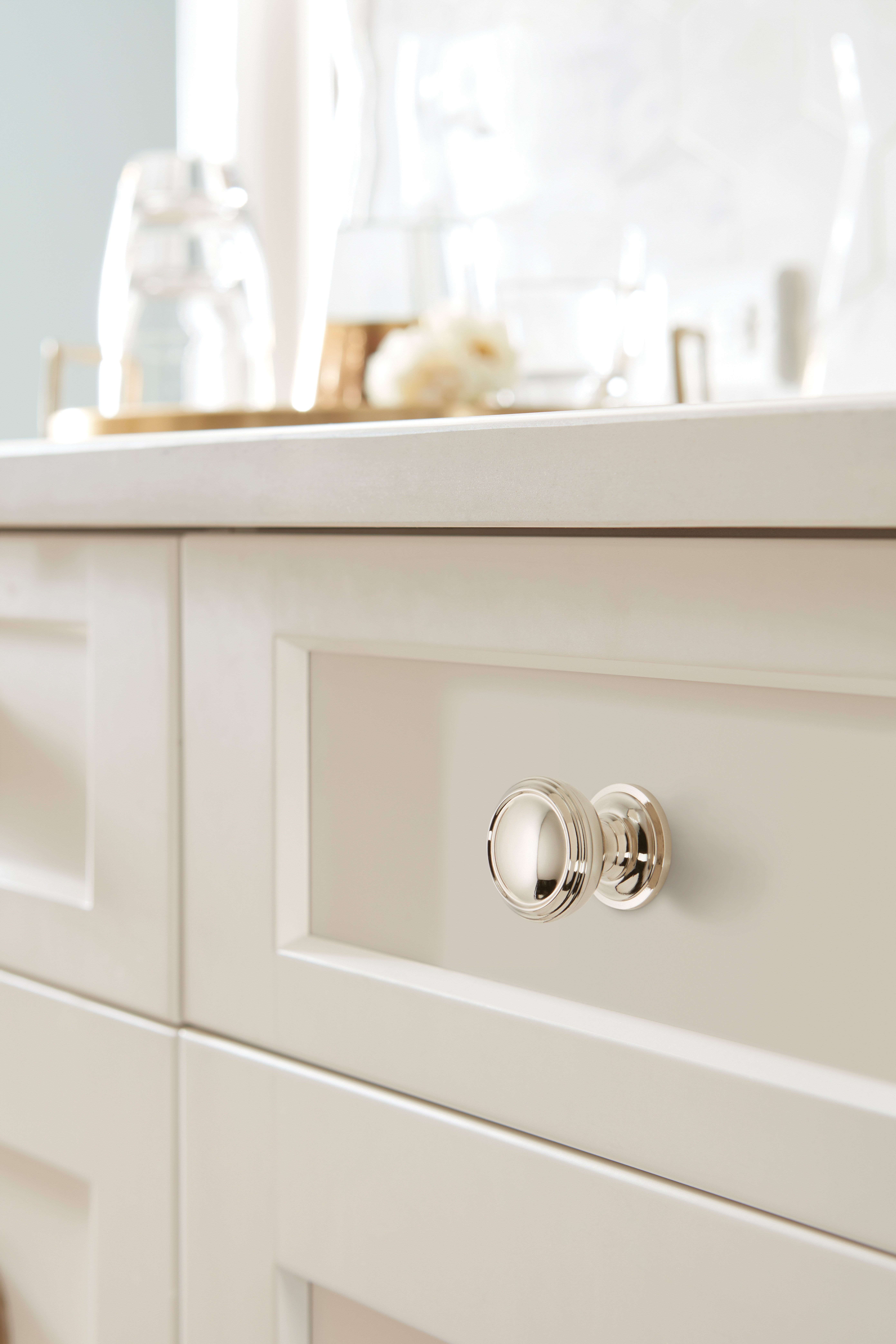 Amerock Lifestyle Polished-Nickel_Knob_Amerock_Cabinet-Hardware_Revitalize_BP55342PN_Lifestyle_Kitchen_19-1