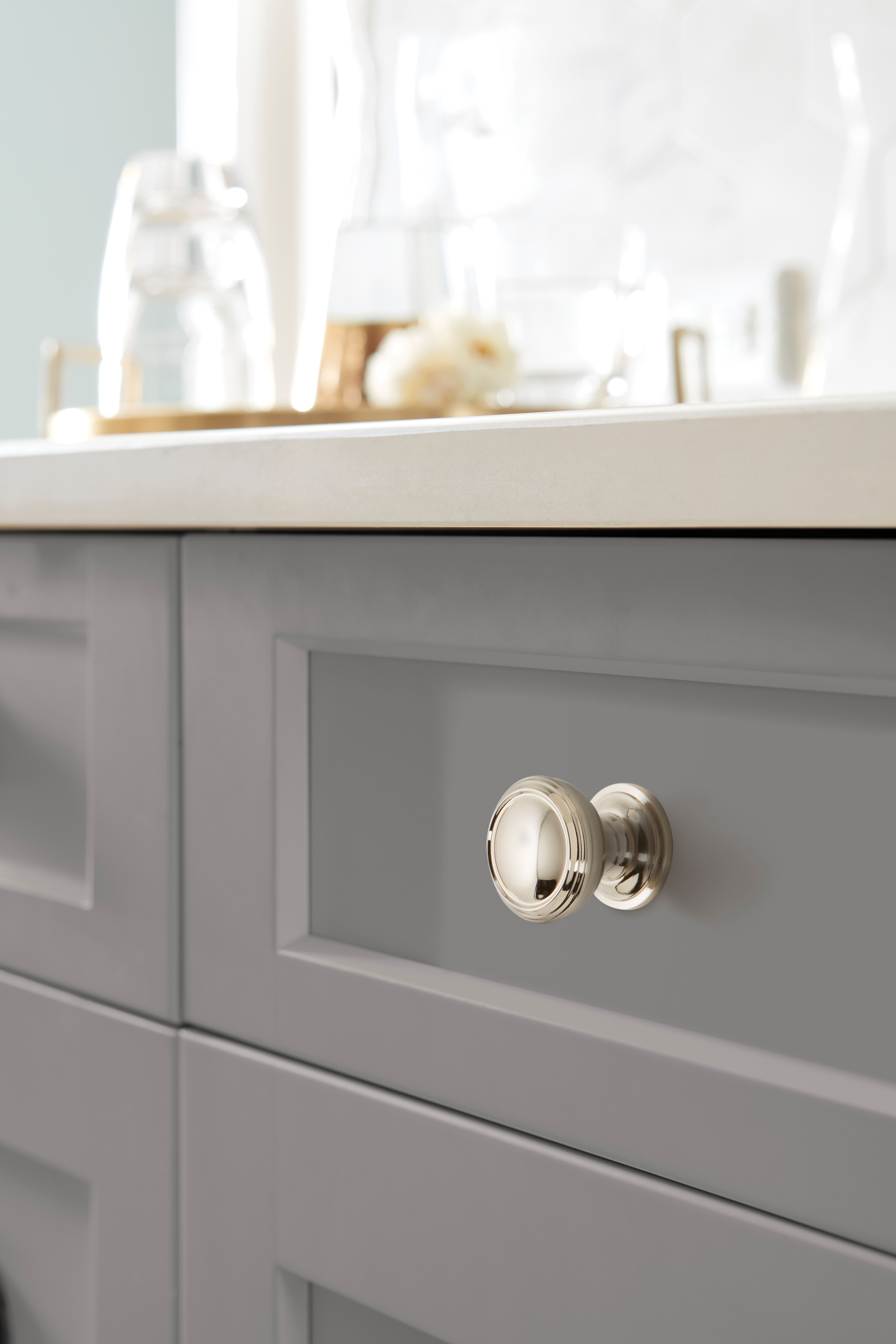 Amerock Lifestyle Polished-Nickel_Knob_Amerock_Cabinet-Hardware_Revitalize_BP55342PN_Lifestyle_Kitchen_19-2