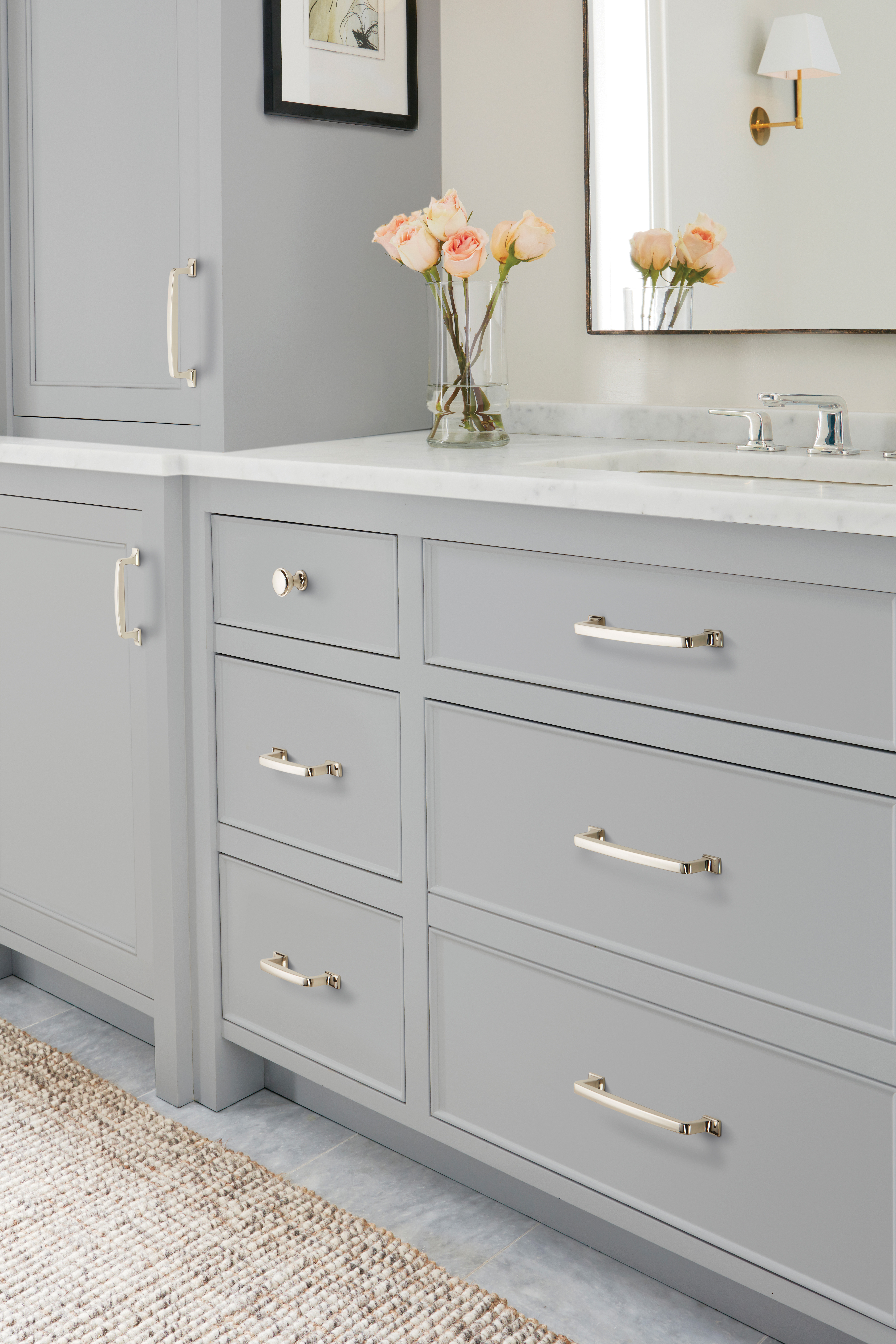 Amerock Lifestyle Polished-Nickel_Pull_Amerock_Cabinet-Hardware_Westerly_BP53720PN_Lifestyle_Bathroom_19-2