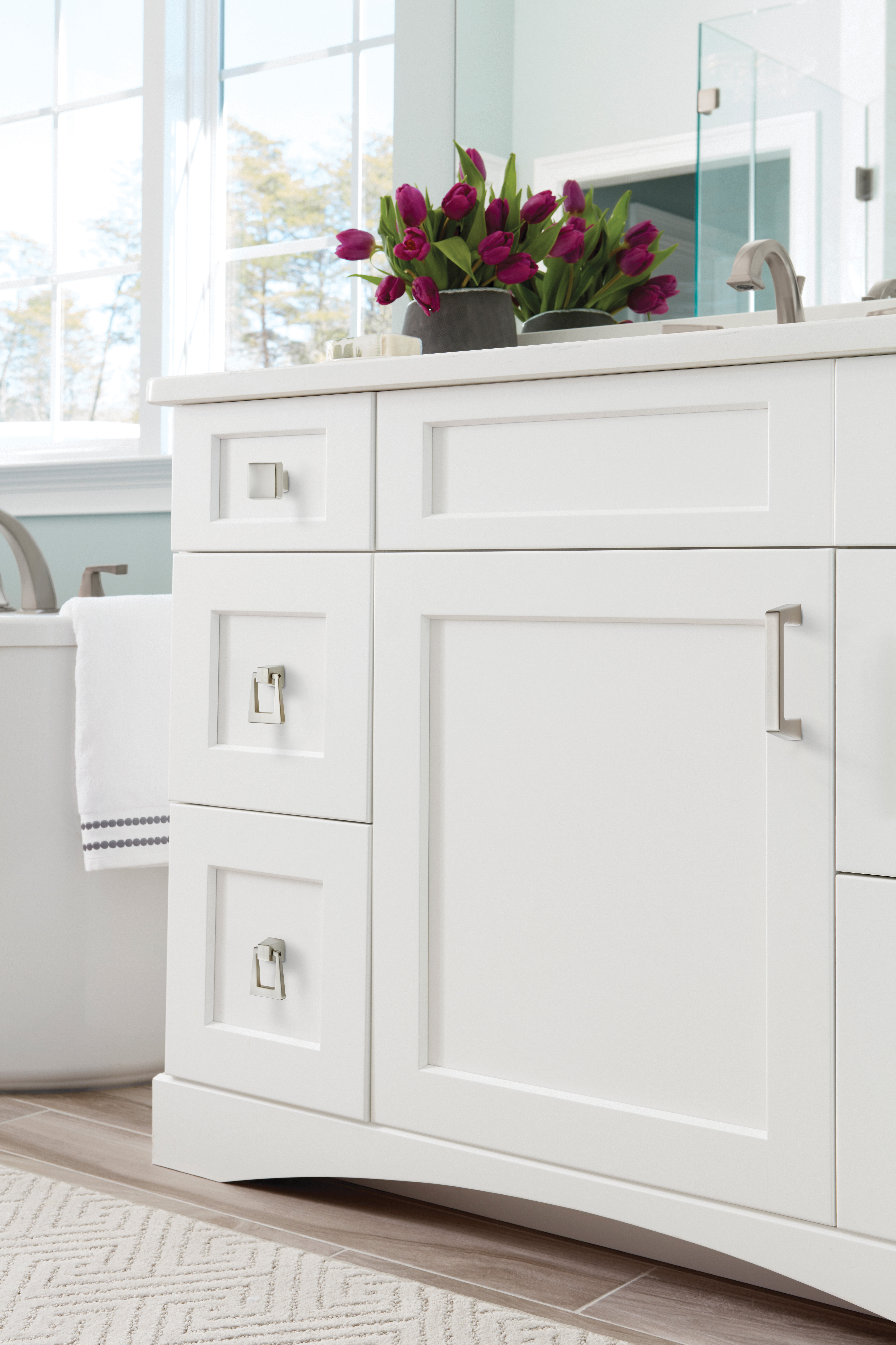 Amerock Lifestyle Satin-Nickel_Knob-and-Pendants-and-Pull_Amerock_Cabinet-Hardware_Blackrock_BP55271G10_BP55274G10_BP55275G10_Lifestyle_Bathroom_19