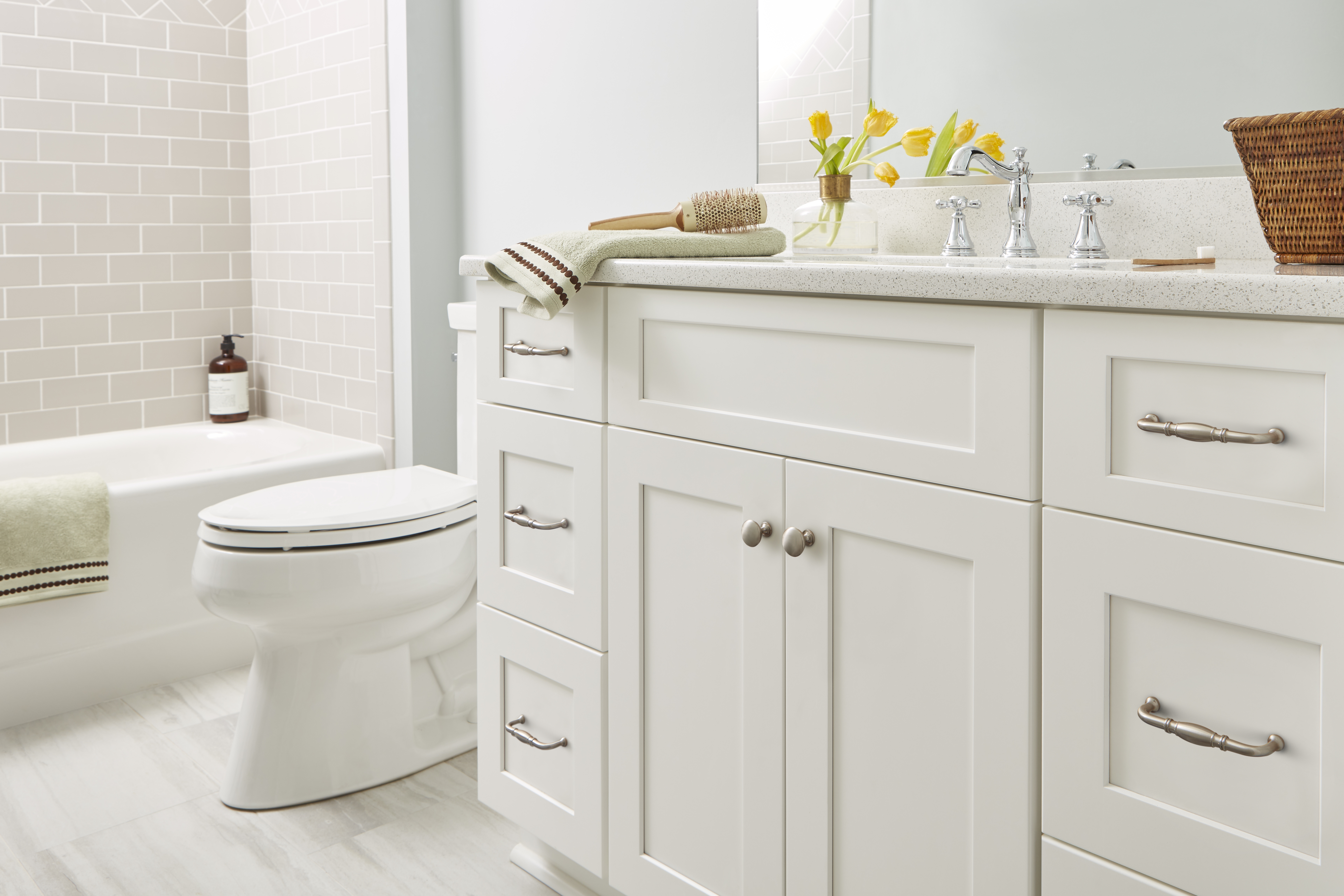 Amerock Lifestyle Satin-Nickel_Knobs_Allison-by-Amerock_Cabinet-Hardware_Edona_BP53005G10_Bath_20