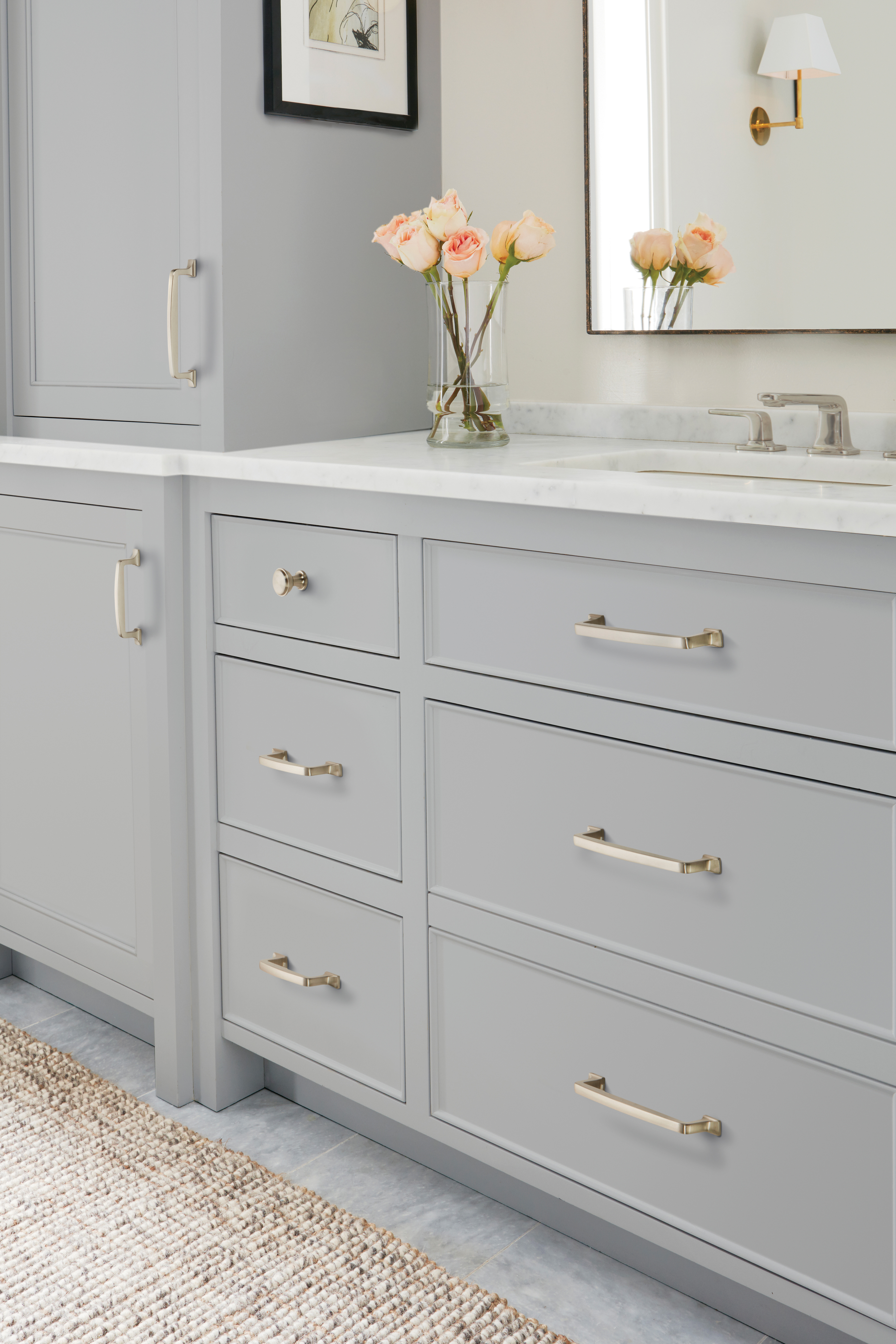 Amerock Lifestyle Satin-Nickel_Pull_Amerock_Cabinet-Hardware_Westerly_BP53720G10_Lifestyle_Bathroom_19-2