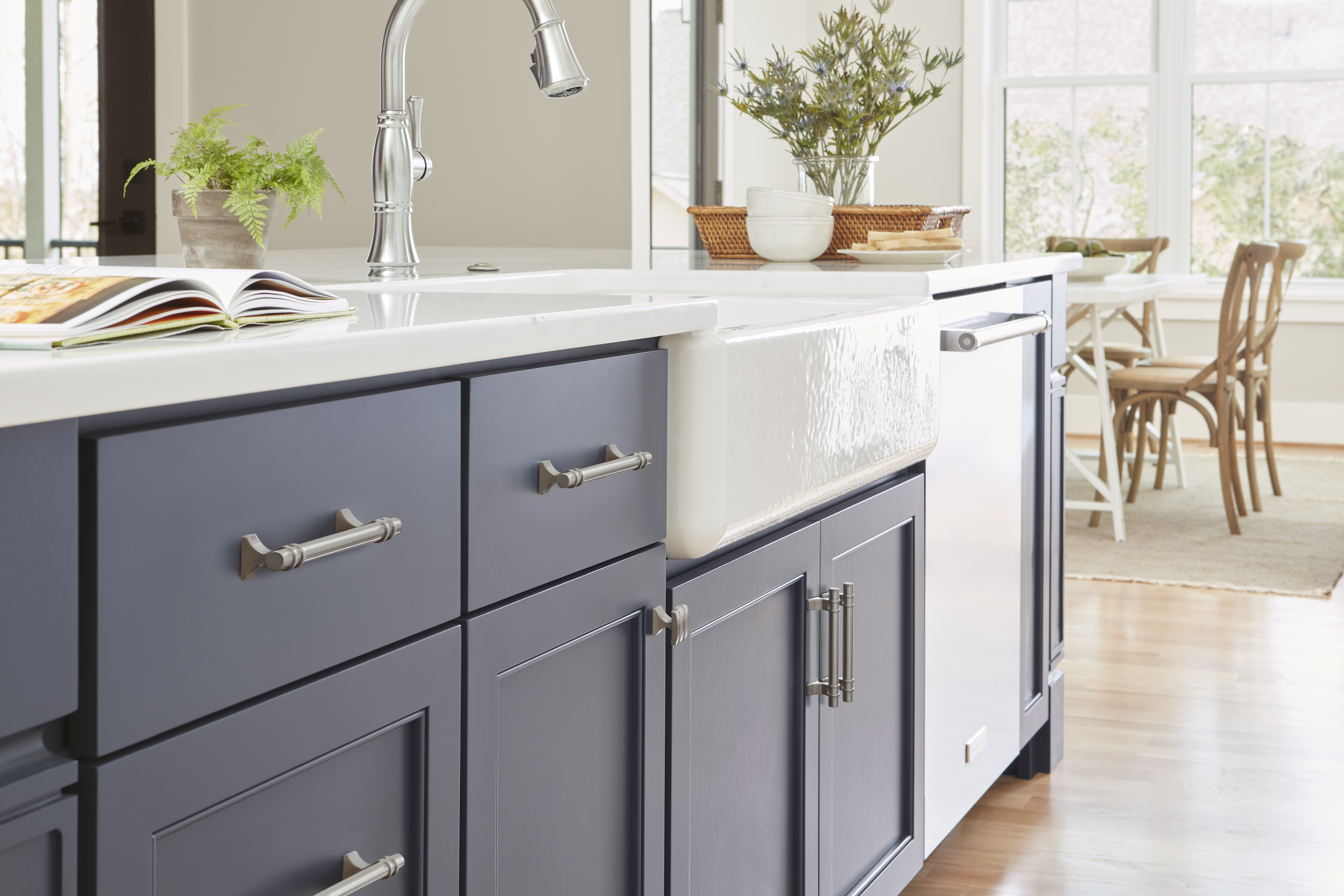 Amerock Lifestyle Satin-Nickel_Pulls_Amerock_Cabinet-Hardware_Davenport_BP36606G10_Kitchen_20_8